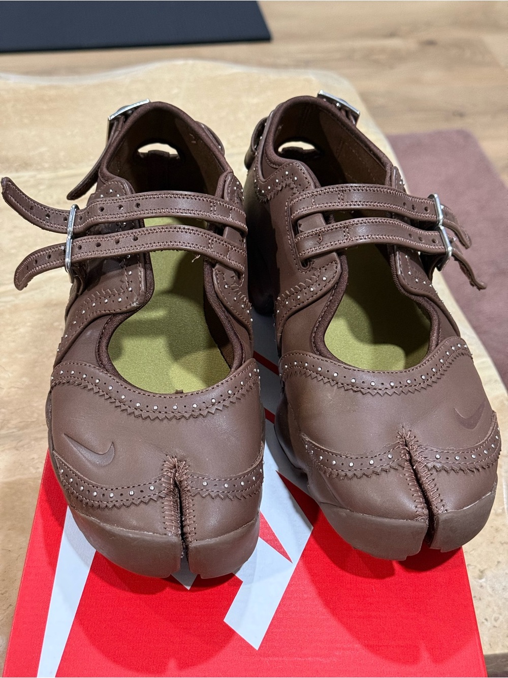 Nike Wmns Air Rift Cacao premium Mary Jane Tabi Sneakers
